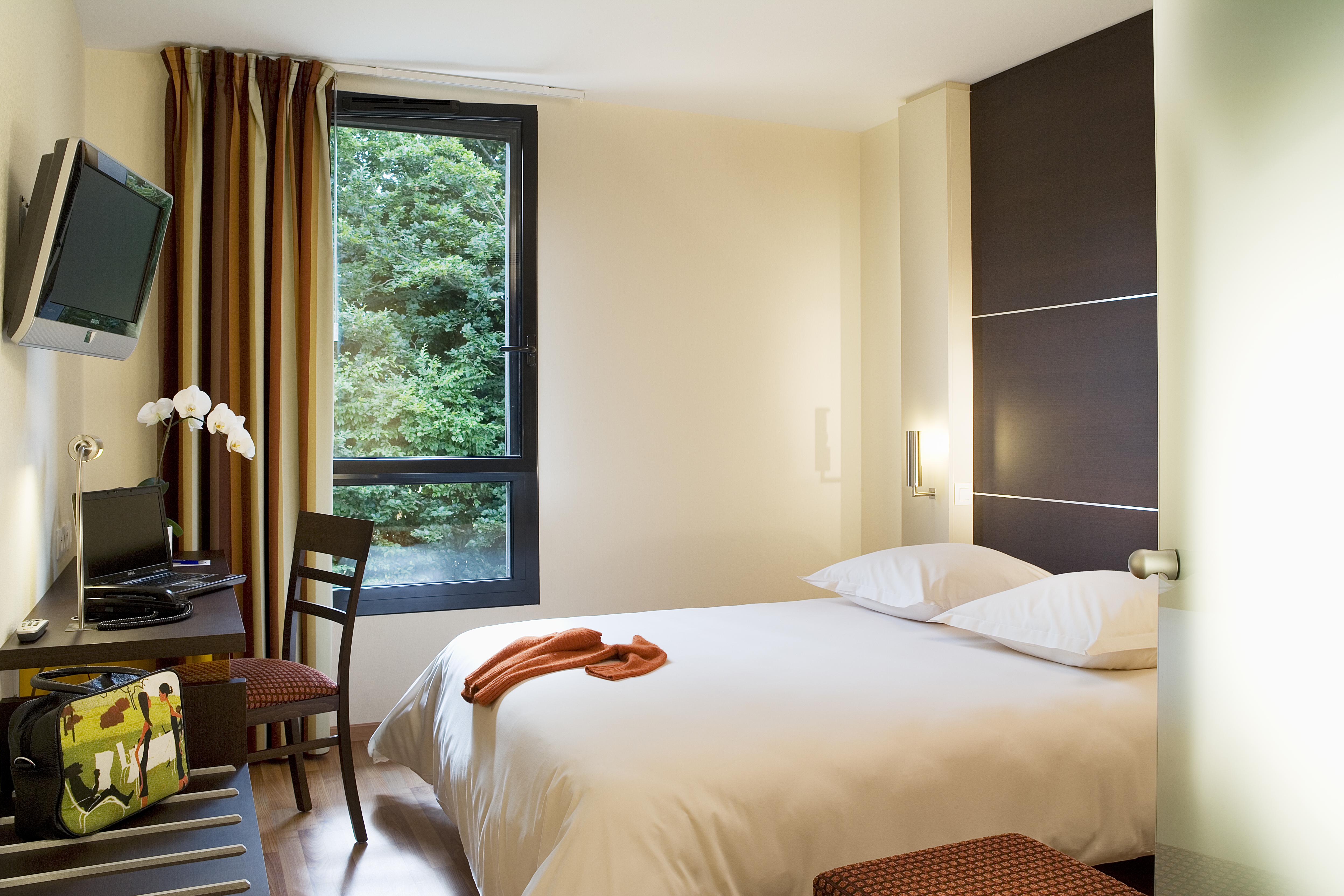 Escale Oceania Rennes Cap Malo Hotell La Meziere Exteriör bild